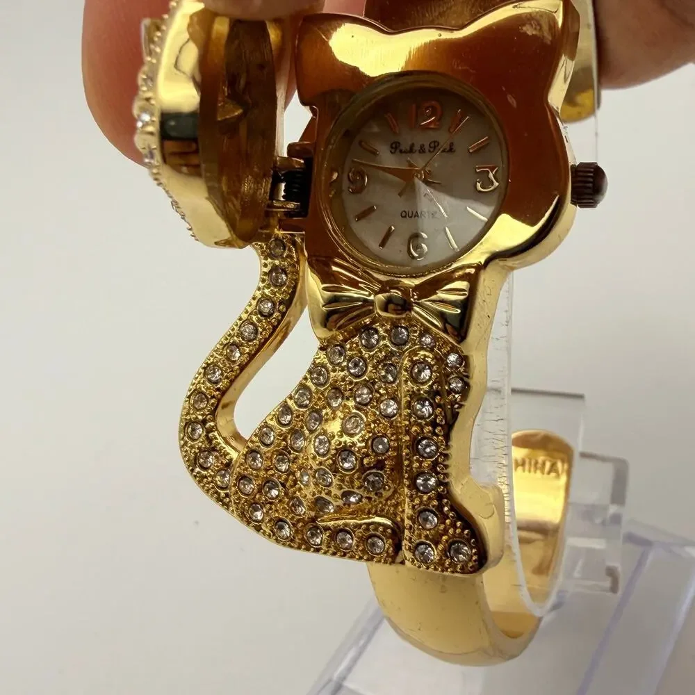 Charming Vintage Geneva Rhinestone Cat Bangle Watch Working New Battery